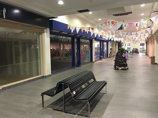 K Village, the Lakes Outlet